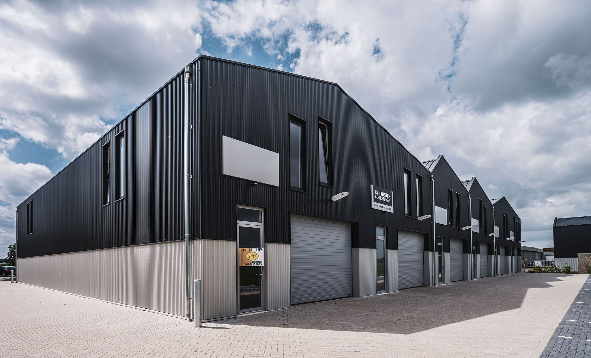 Bedrijfsverzamelgebouw Hoog Blokland